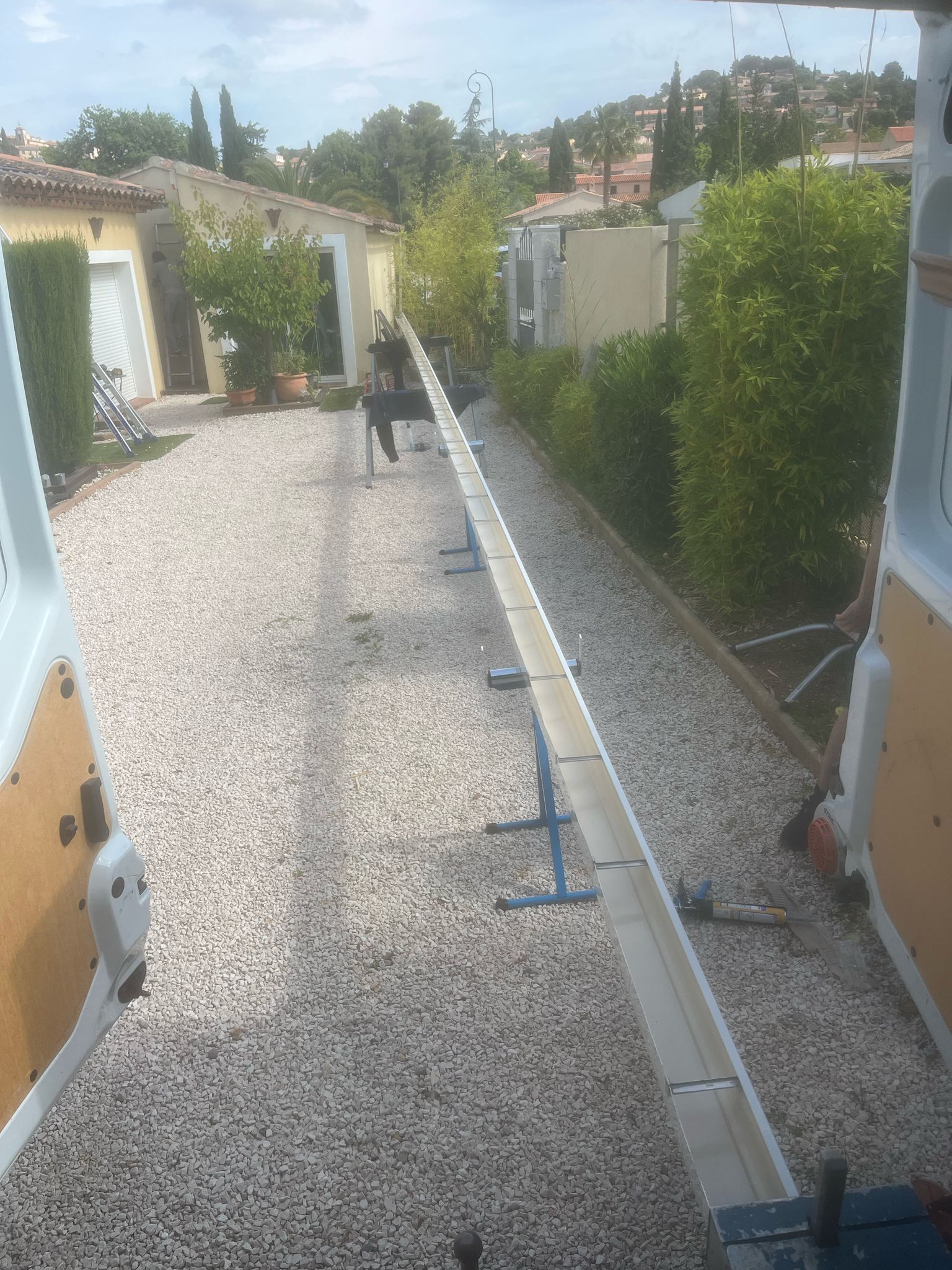 Gouttières aluminium sans raccord